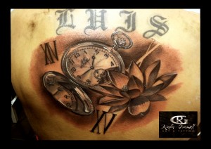 RELOJ# REALISTA #FLOR# LOTTO #TATTOO#TATUAJES#VALENCIA#RAFA #GRANELL#NUMEROS#ROMANOS#BLANCO Y NEGRO#