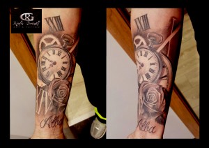 reloj#tattoo#realista#realismo#blanco y negro#rosa#fecha nacimiento#rafagranelltattoo#tatuador valenciano#