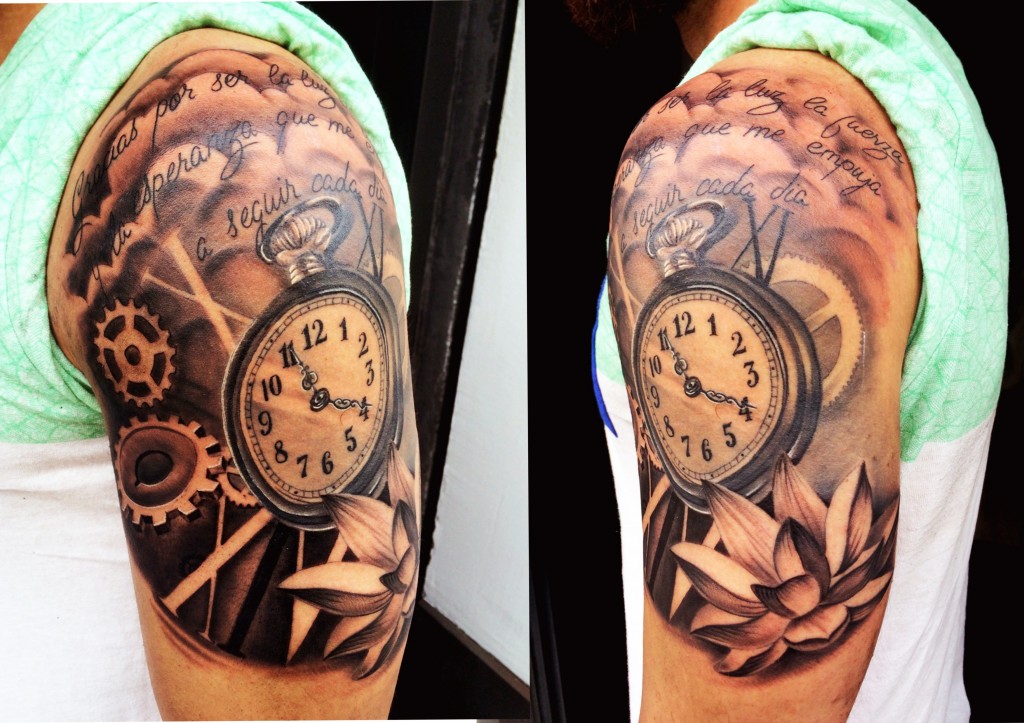 reloj#realismo#flor de loto#engranjes#tatuaje#rgtattoo#tatuajes#realistas#valencia#tattoo brazo#blanco#negro#rafa#granell#tatuador#valenciano#rgtattoo#