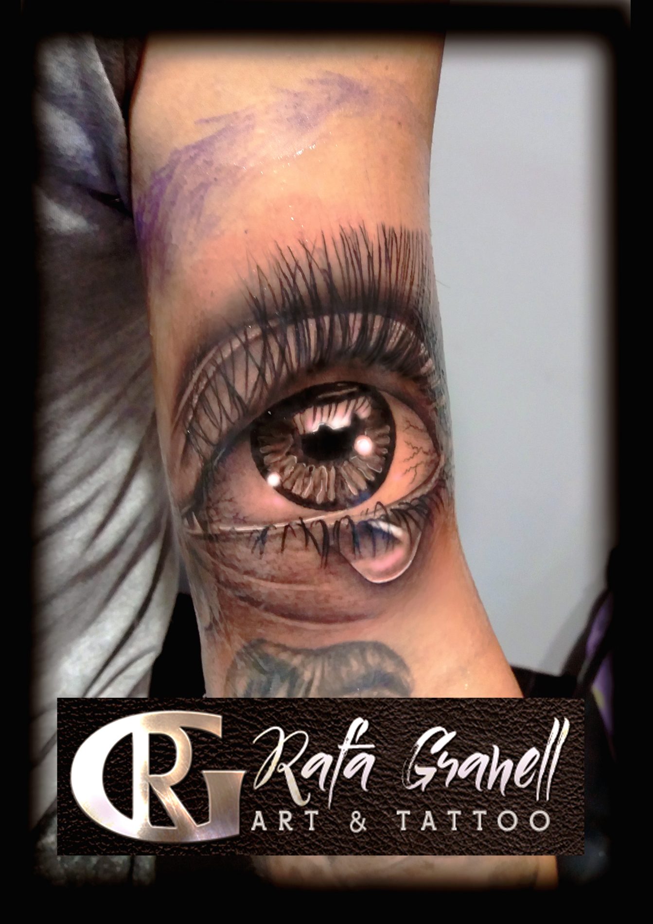 tattoo#tattoos#ojos#ojo#realistas#realista#tatuajes#tatuaje#realismo#blanco#negro#valencia#españa#spain#tatuador#valenciano#mejores#tatuajes#rafa#granell#rgtattoo#tatuadores valencianos#españoles#